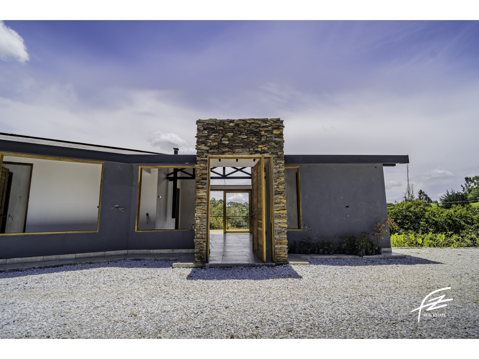 CASA CAMPESTRE EN VENTA EN EL CARMEN DE VIBORAL, ANTIOQUIA — foto 2