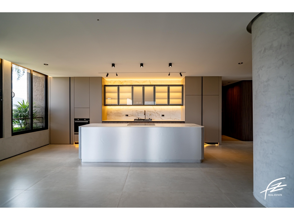 APARTAMENTO EN VENTA EN EL POBLADO, ANTIOQUIA