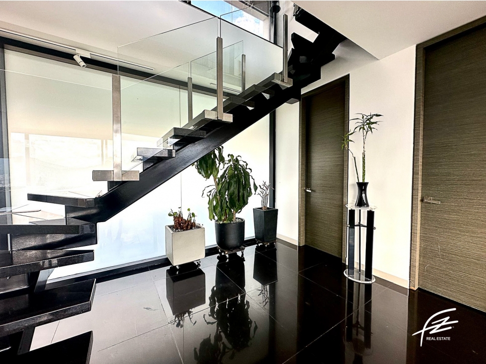 PENTHOUSE EN VENTA EN EL POBLADO,MEDELLÍN