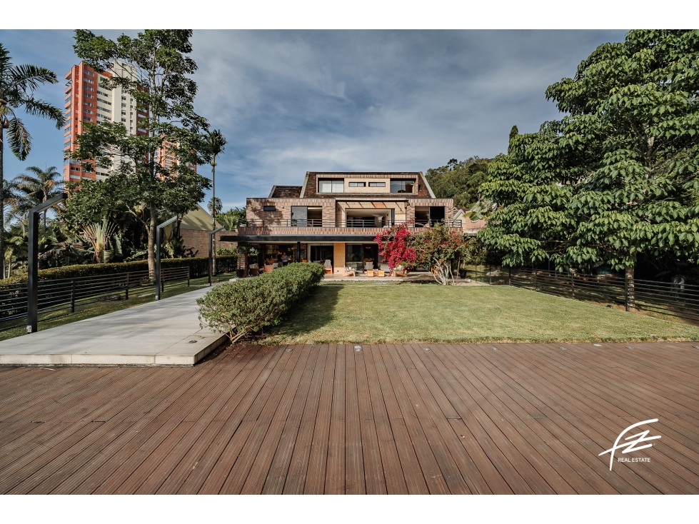 CASA EN VENTA EN LOS BALSOS, MEDELLÍN