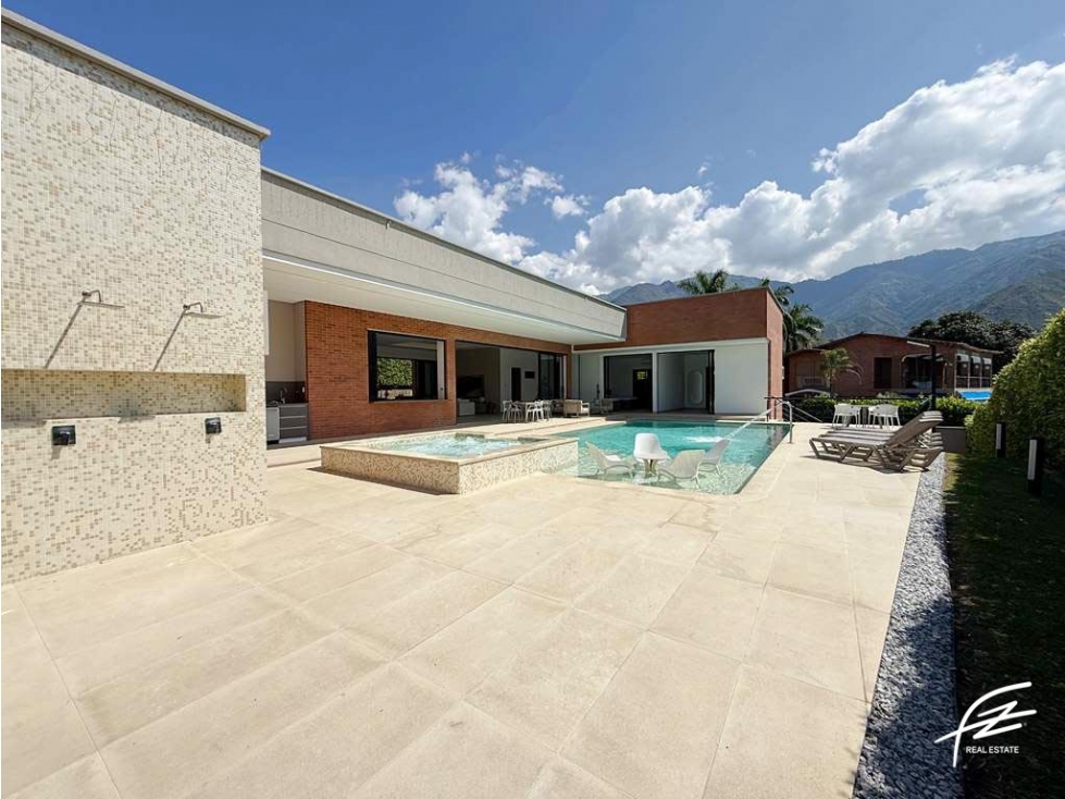 CASA DE LUJO EN VENTA SAN JERONIMO, ANTIOQUIA — foto 3