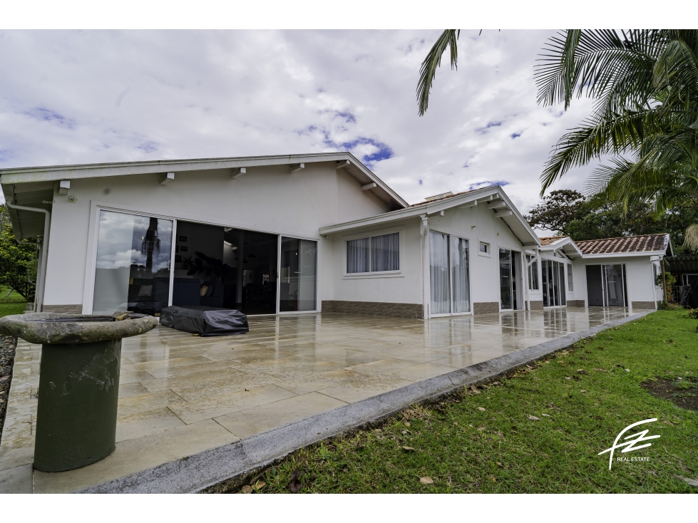 FINCA EN VENTA EN EL CARMEN DE VIBORAL,ANTIOQUIA — foto 3