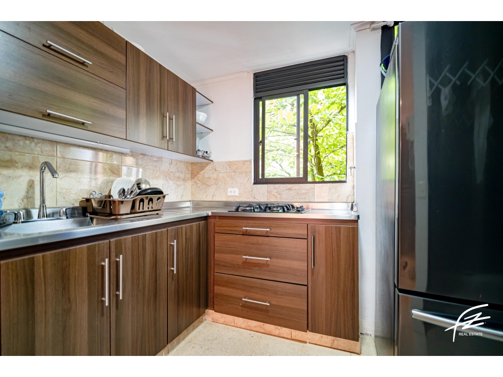 VENTA DE APARTAMENTO DUPLEX EN LAURELES — foto 4
