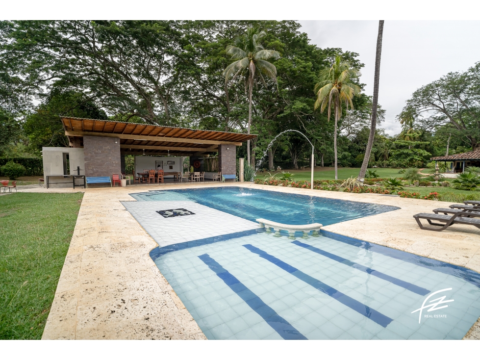 CASA FINCA EN VENTA EN SANTA FE DE ANTIOQUIA — foto 2