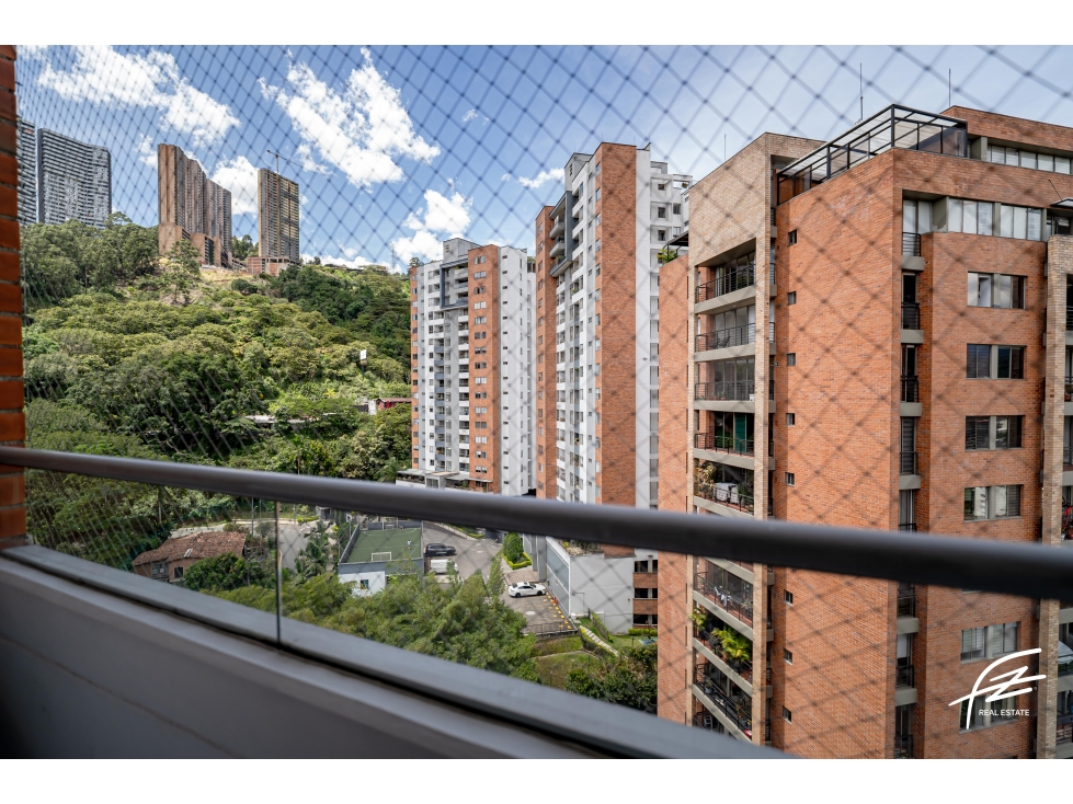 VENTA DE APARTAMENTO EN CASTROPOL, EL POBLADO — foto 5