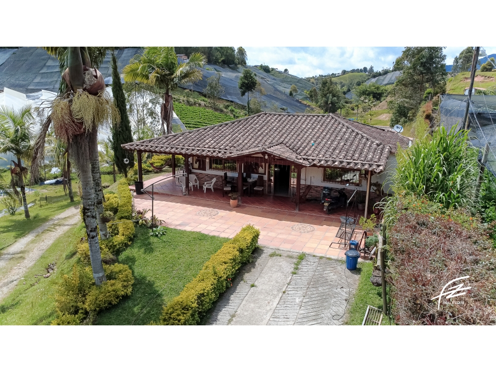 FINCA EN VENTA EN EL CARMEN DE VIBORAL,ANTIOQUIA — foto 4