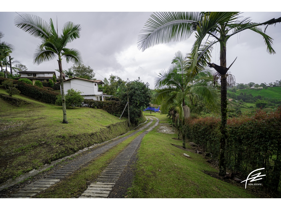 CASA FINCA EN VENTA EN RIONEGRO, ANTIOQUIA — foto 3