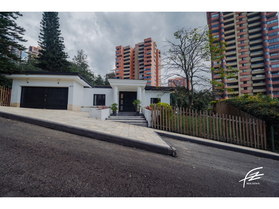 CASA PARA LA VENTA EN EL TESORO, MEDELLÍN