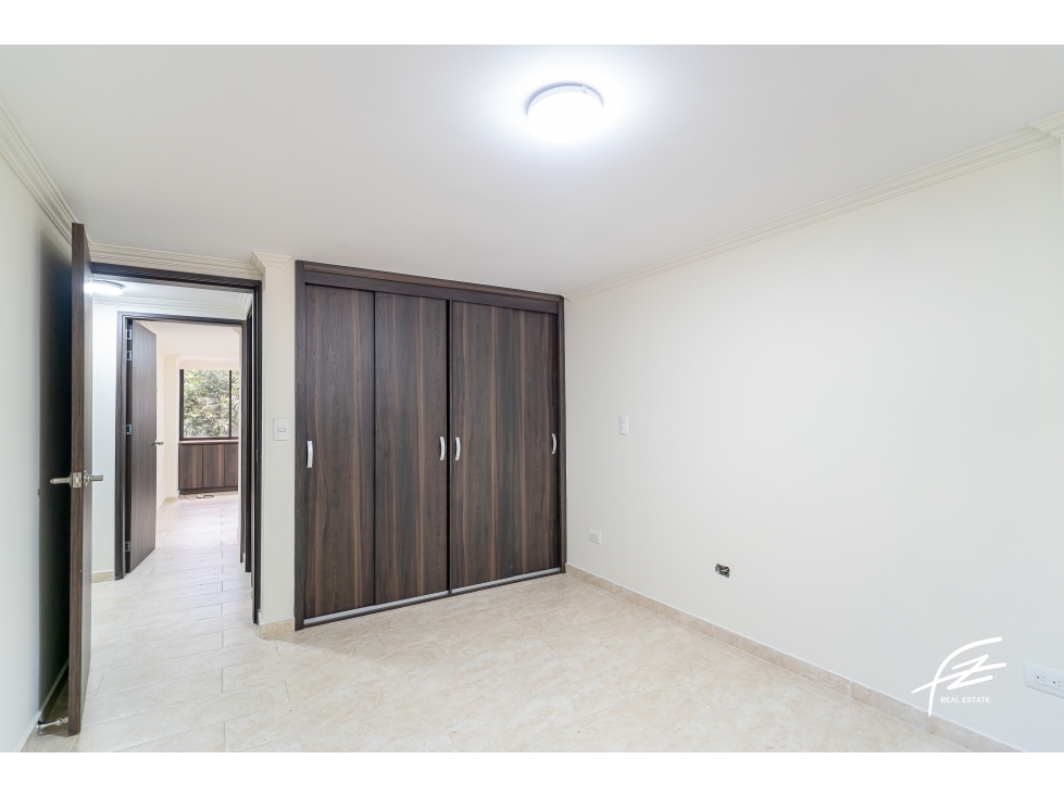 APARTAMENTO EN VENTA EN EL POBLADO, MEDELLÍN — foto 3