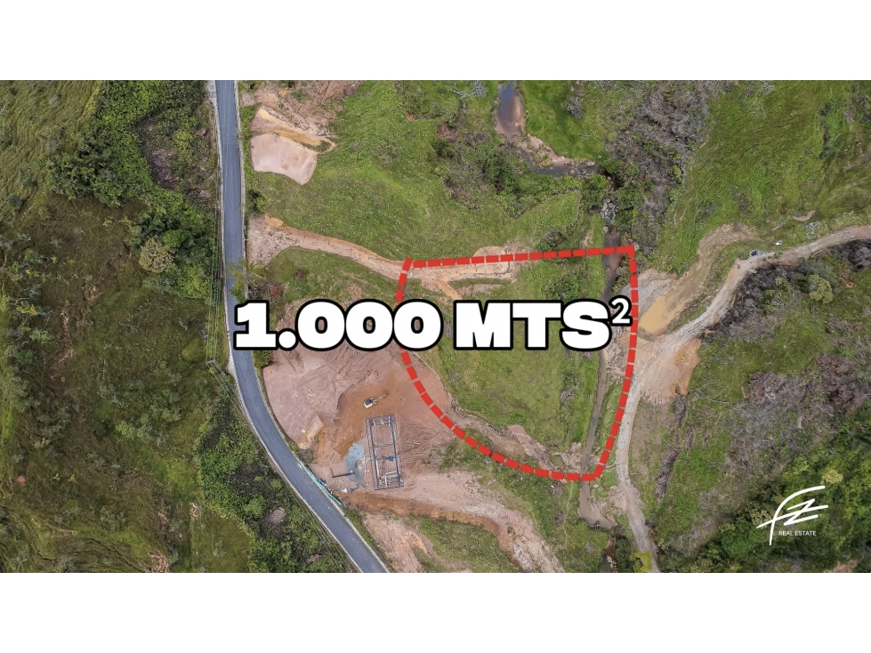 LOTE EN VENTA EN GUATAPÉ, ANTIOQUIA — foto 2