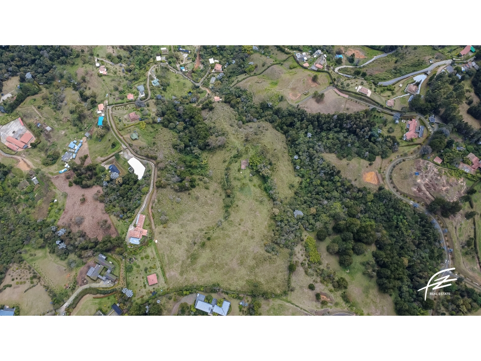 CASA O LOTE EN VENTA RIONEGRO, ANTIOQUIA — foto 2