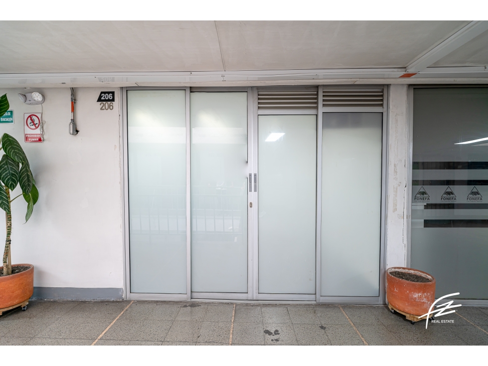 LOCAL EN VENTA EN MEDELLÍN,ANTIOQUIA — foto 2