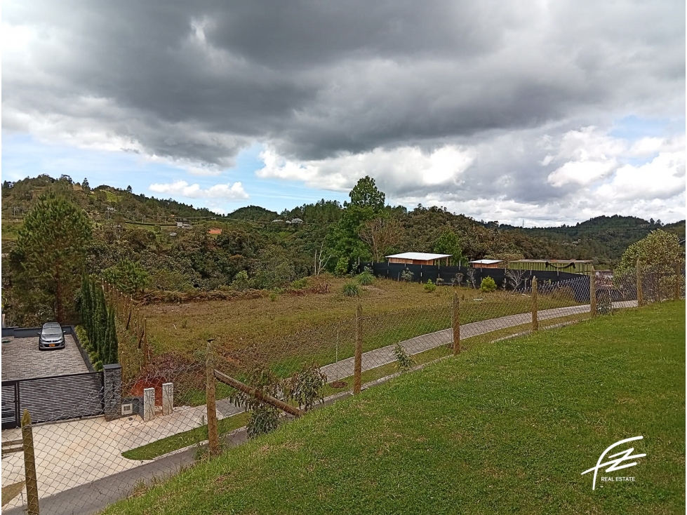 CASA EN VENTA EN ALTO DE LAS PALMAS, ENVIGADO ANTIOQUIA — foto 2