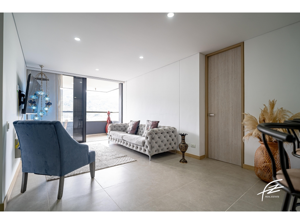 APARTAMENTO EN VENTA EN LA LOMA DE LAS BRUJAS, ENVIGADO — foto 2
