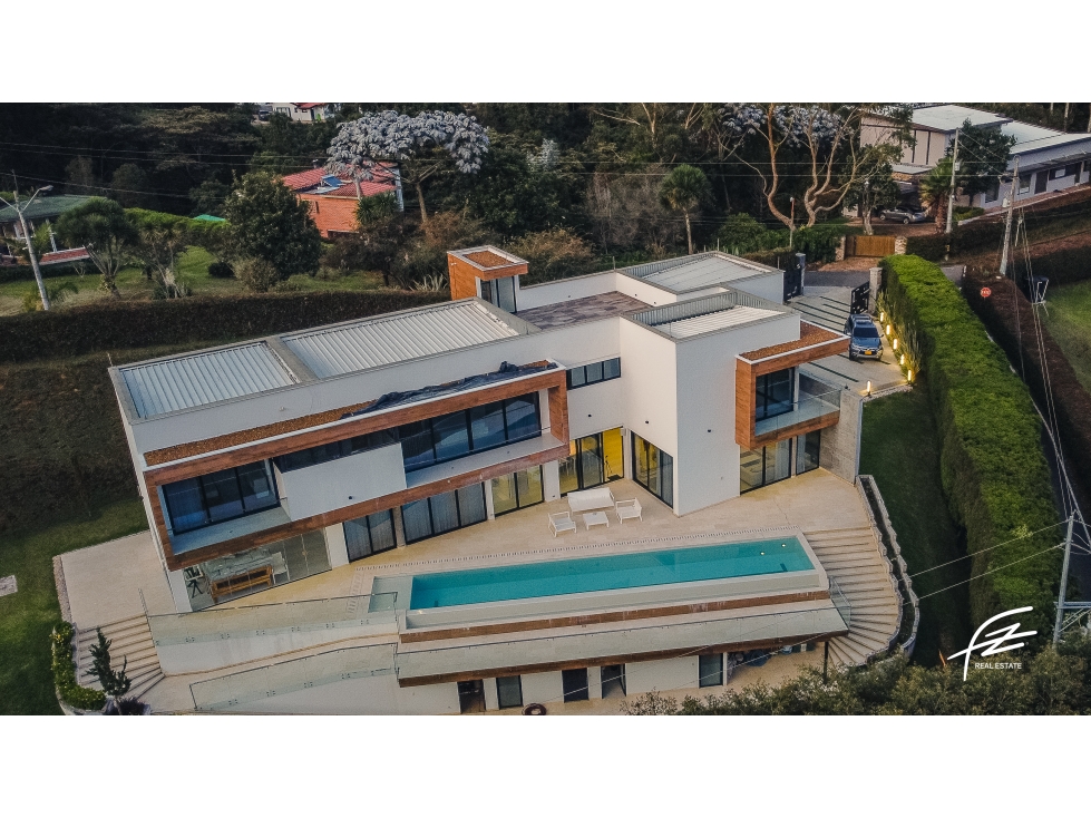 CASA EN VENTA EN EL ESCOBERO, ENVIGADO — foto 3