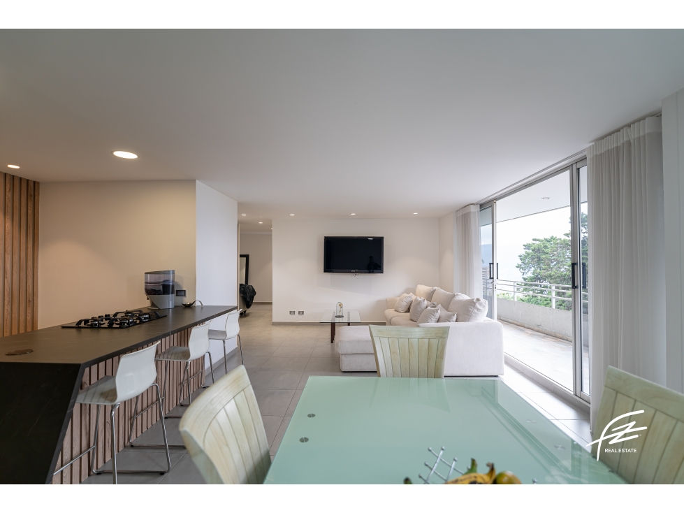 APARTAMENTO EN VENTA EN EL POBLADO, MEDELLÍN