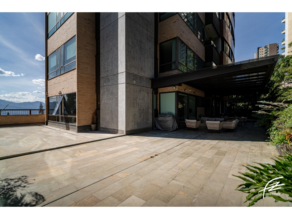 APARTAMENTO EN VENTA EN LOS BALSOS, EL POBLADO MEDELLIN