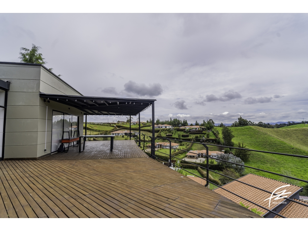 CASA CAMPESTRE EN VENTA EN EL CARMEN DE VIBORAL, ANTIOQUIA — foto 2