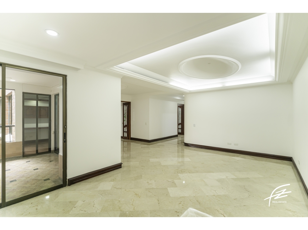 APARTAMENTO EN VENTA EN EL POBLADO, MEDELLÍN — foto 2