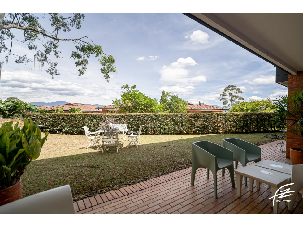 VENTA DE CASA EN EL POBLADO