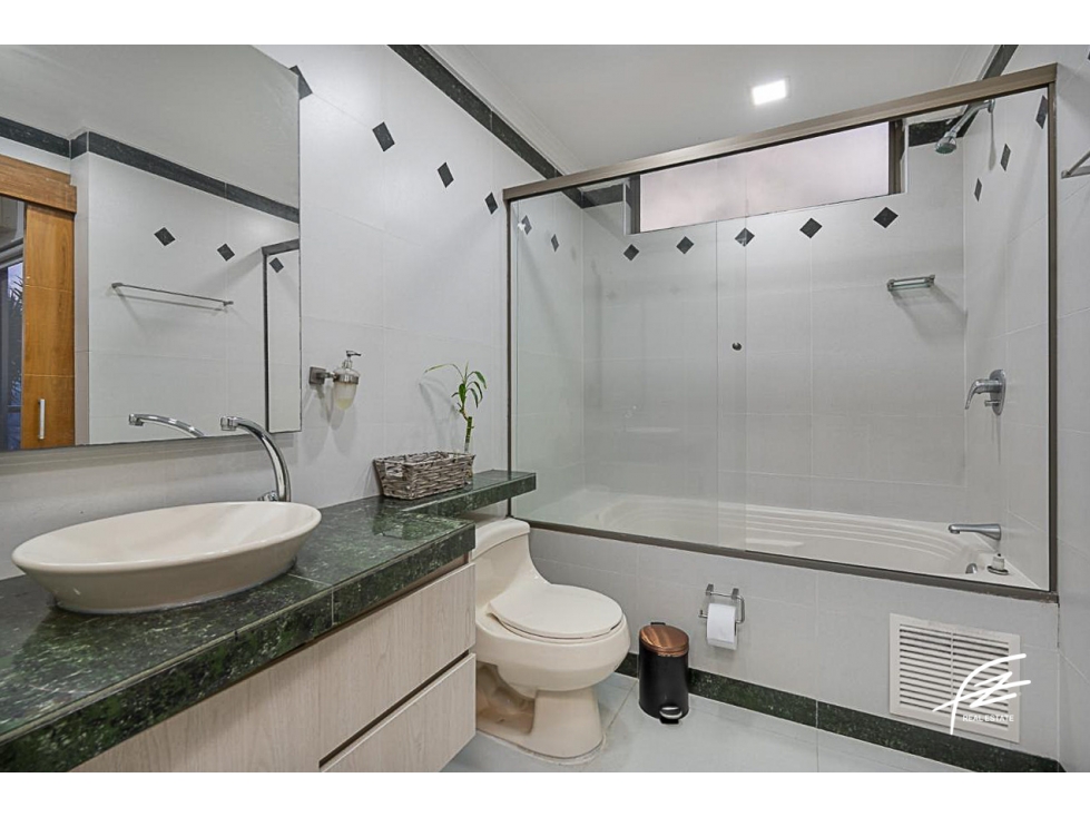 CASA EN VENTA EN SABANETA,ANTIOQUIA — foto 5