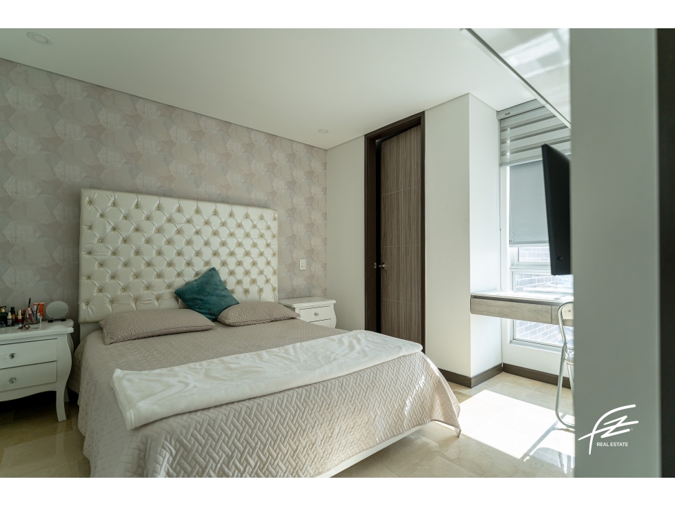 APARTAMENTO EN VENTA EN EL POBLADO, MEDELLÍN — foto 4