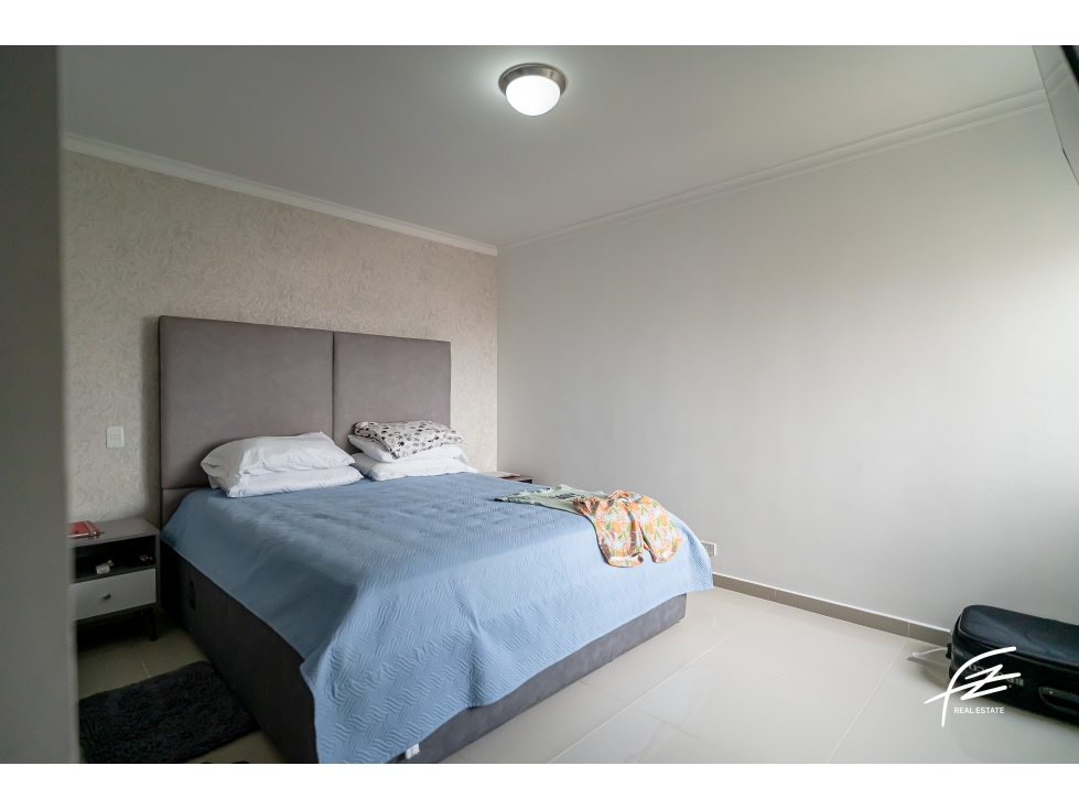 APARTAMENTO EN VENTA EN LA CASTELLANA, MEDELLÍN — foto 3