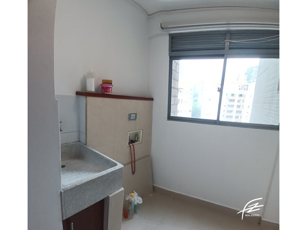 APARTAMENTO EN VENTA EN EL POBLADO, MEDELLÍN — foto 3