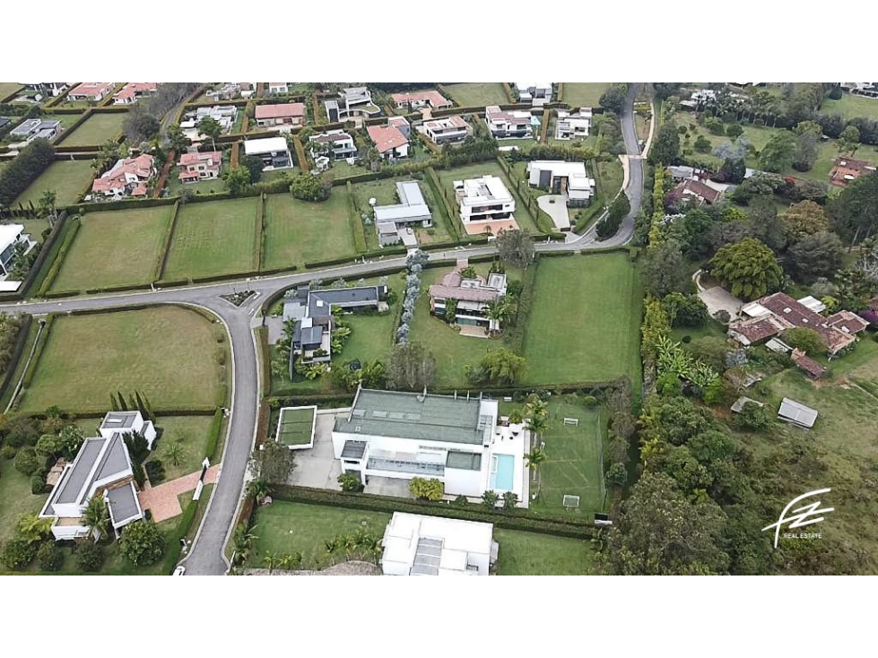 CASA PARA LA VENTA EN LLANOGRANDE, ANTIOQUIA — foto 3