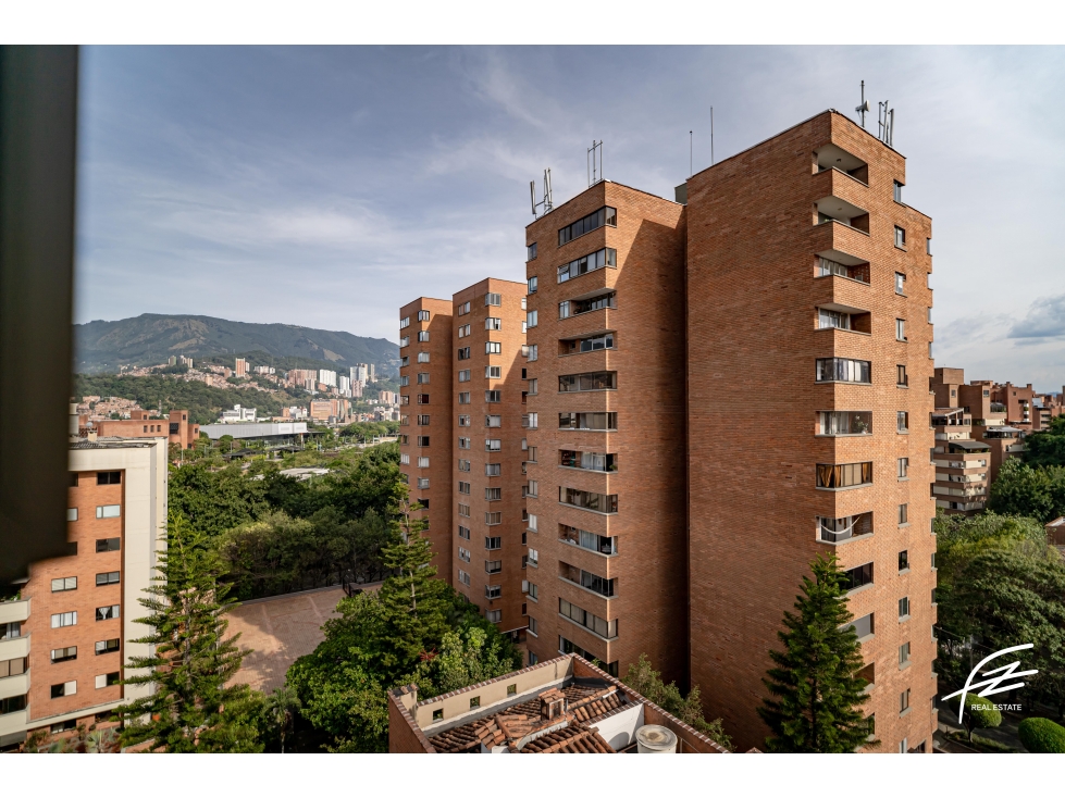 APARTAMENTO DUPLEX EN VENTA, EN MEDELLIN