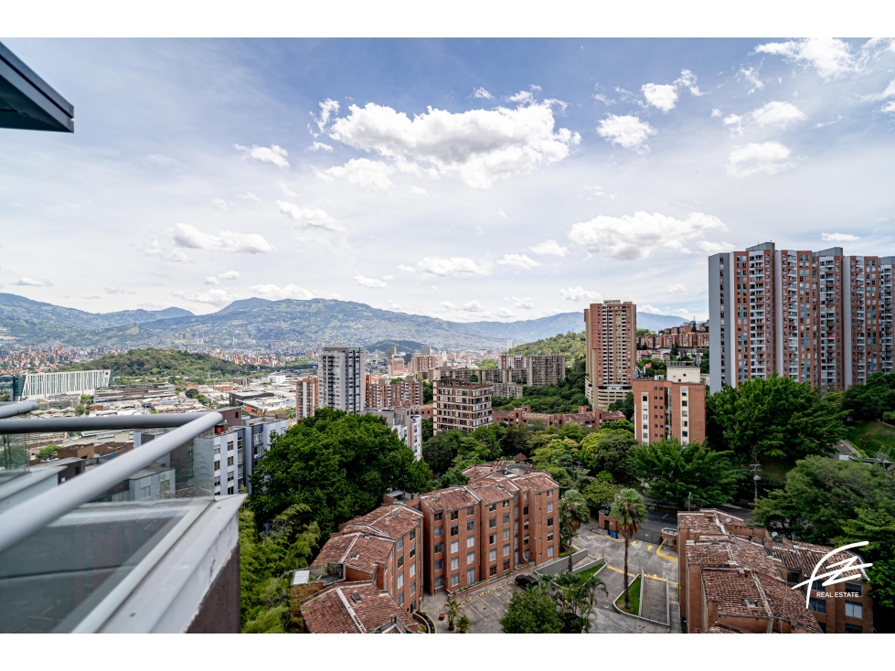 VENTA DE APARTAMENTO EN CASTROPOL, EL POBLADO — foto 3