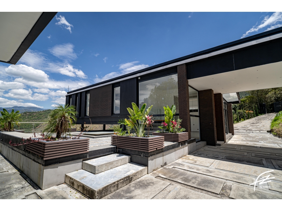 VENTA DE CASA DE LUJO EN NORTEAMERICA, ANTIOQUIA — foto 5