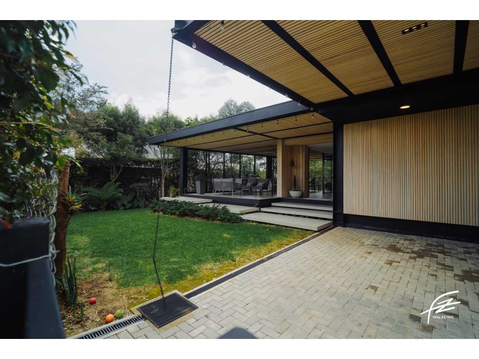 CASA EN VENTA SECTOR DE LA ESCUELA DE INGENIEROS, ANTIOQUIA — foto 3