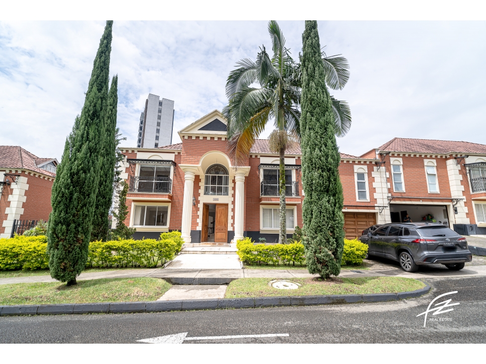 CASA EN VENTA EN EL POBLADO, MEDELLIN ANTIOQUIA