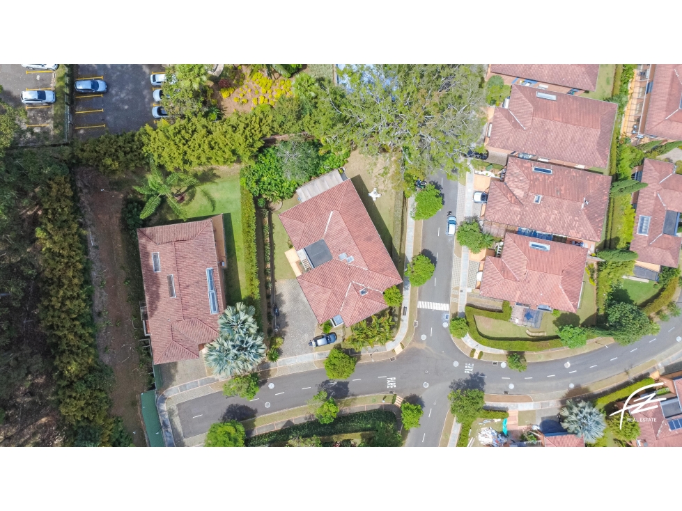 VENTA DE CASA EN EL POBLADO — foto 4