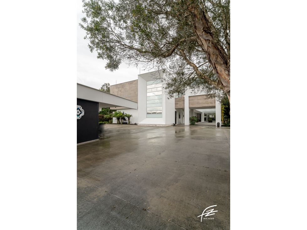 CASA DE LUJO EN VENTA EN LLANOGRANDE, ANTIOQUIA — foto 2