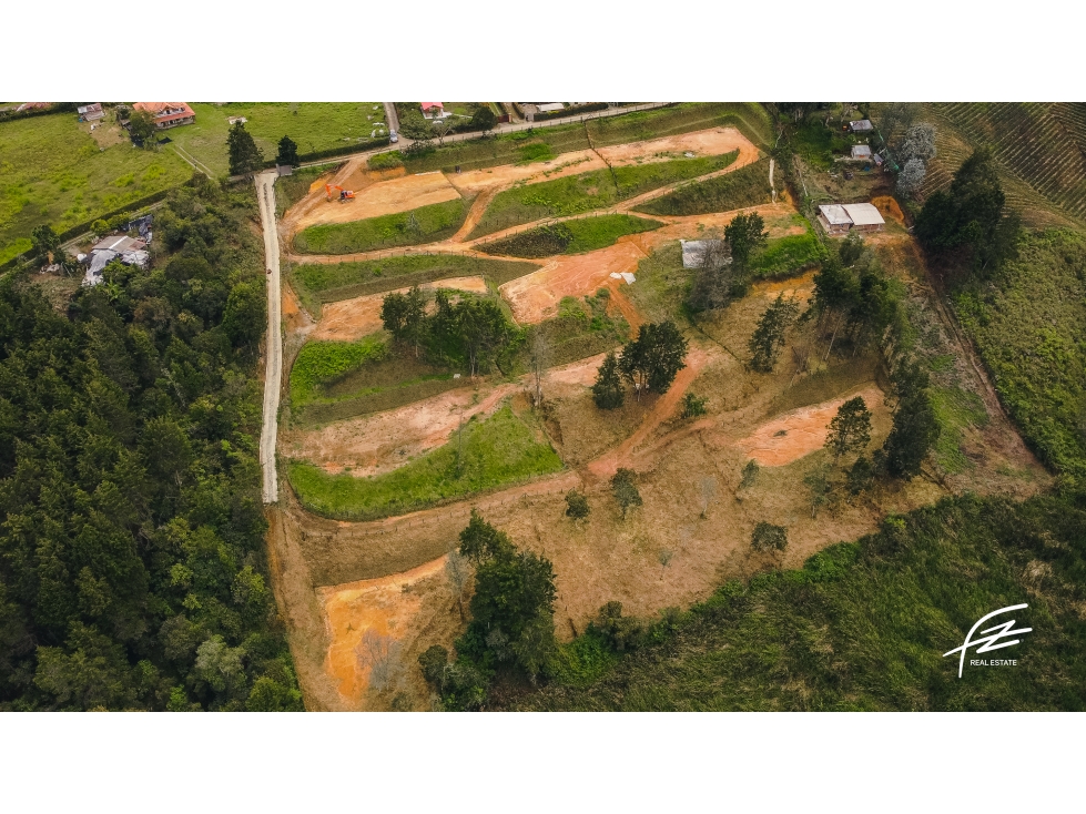 CONJUNTO DE LOTES EN VENTA EN GUARNE, ANTIOQUIA