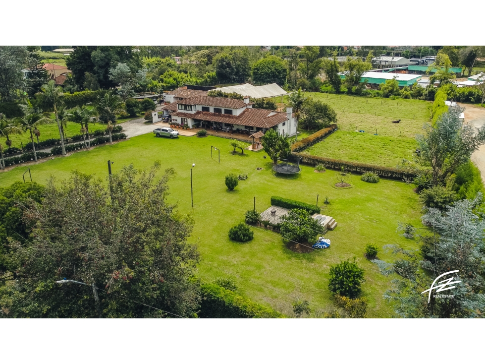 CASA CAMPESTRE EN VENTA EN LA CEJA, ANTIOQUIA