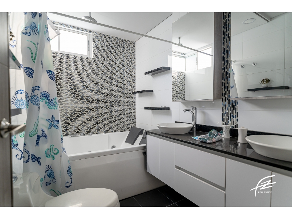 APARTAMENTO EN VENTA EN EL POBLADO, MEDELLÍN — foto 5