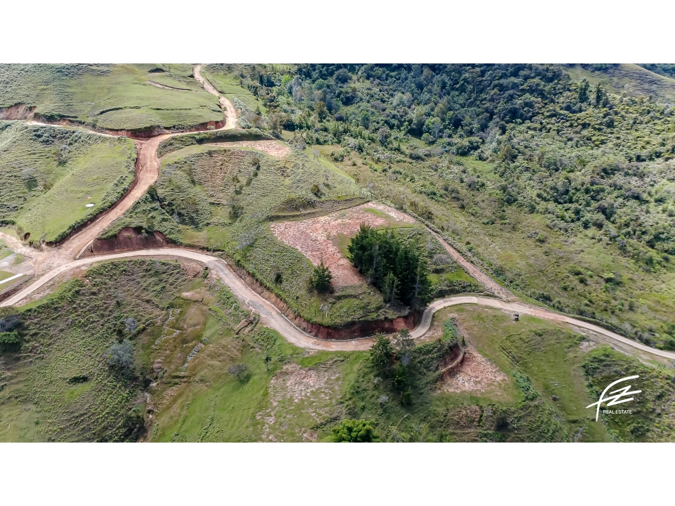 LOTE EN VENTA EN GUATAPÉ, ANTIOQUIA — foto 4