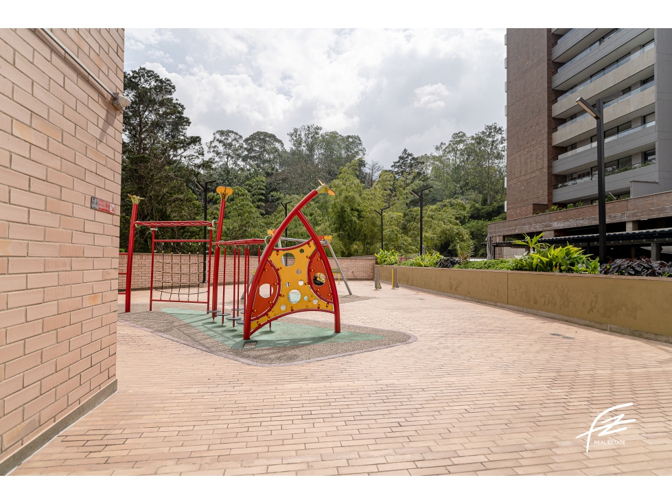APARTAMENTO EN VENTA EN EL POBLADO, MEDELLÍN — foto 4