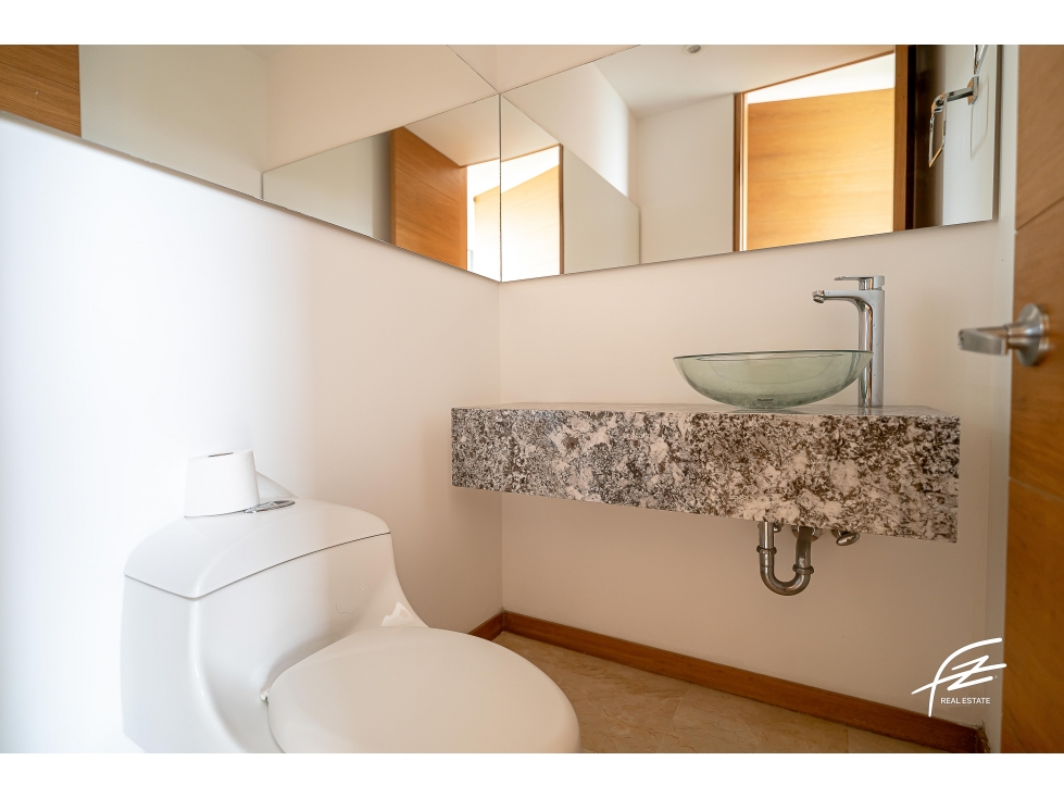APARTAMENTO EN VENTA EN EL POBLADO, MEDELLIN ANTIOQUIA — foto 4