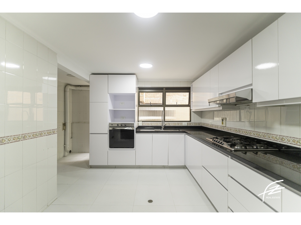 APARTAMENTO EN VENTA EN EL POBLADO, MEDELLÍN — foto 6