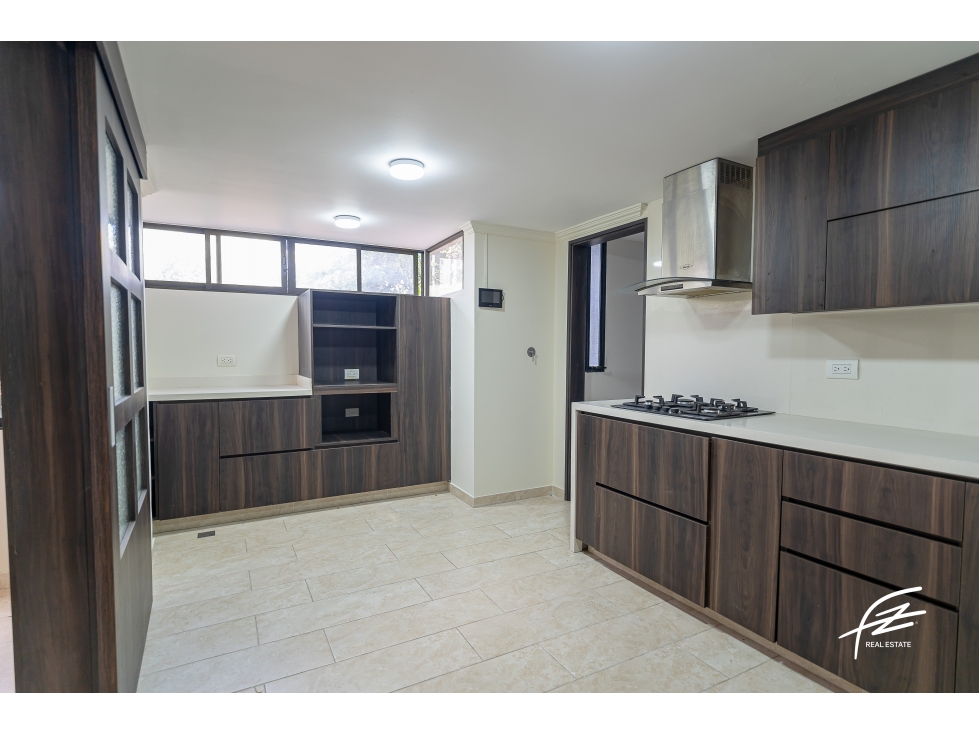 APARTAMENTO EN VENTA EN EL POBLADO, MEDELLÍN — foto 6