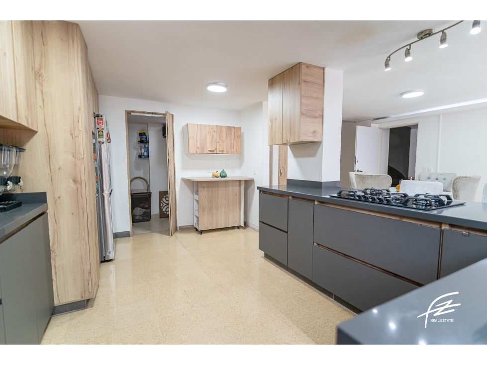 APARTAMENTO EN VENTA EN EL POBLADO, MEDELLÍN — foto 5