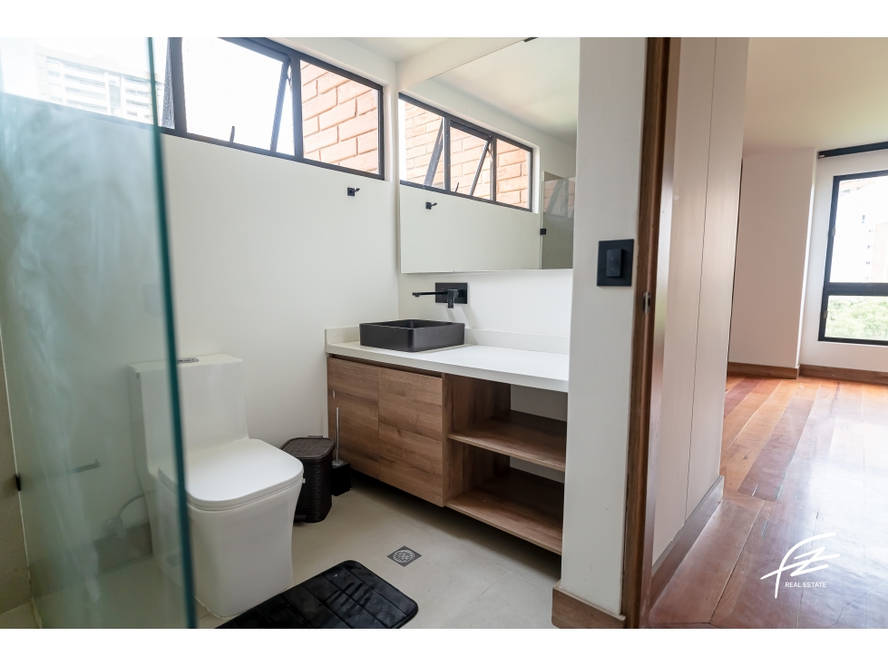 APARTAMENTO EN VENTA EN EL POBLADO, MEDELLÍN — foto 6