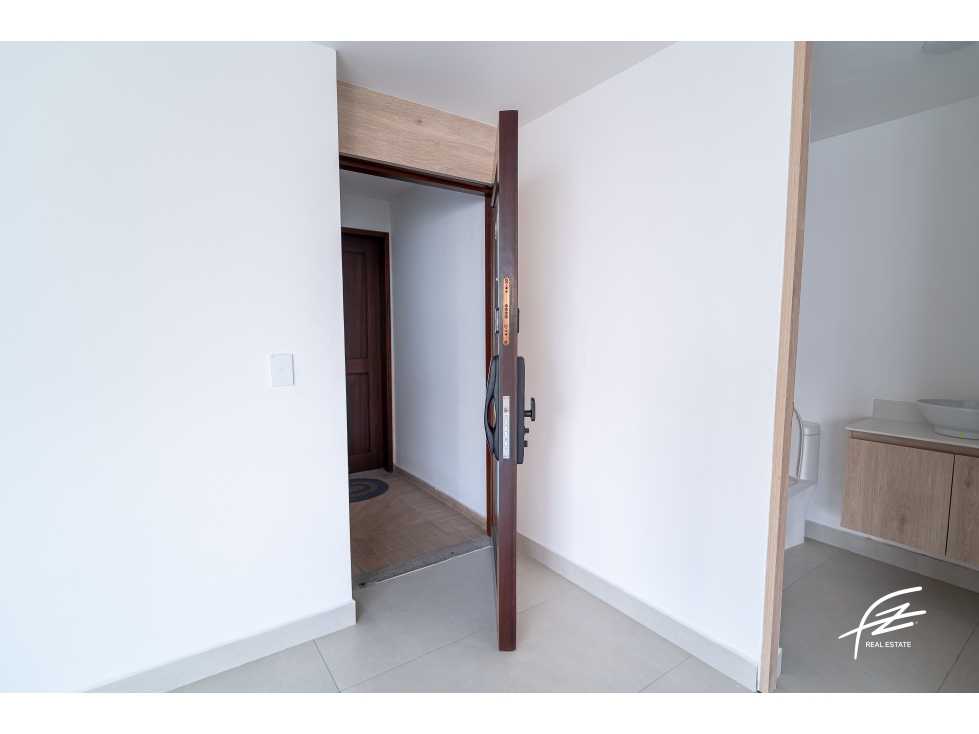 APARTAMENTO EN VENTA EN EL POBLADO, MEDELLÍN — foto 6
