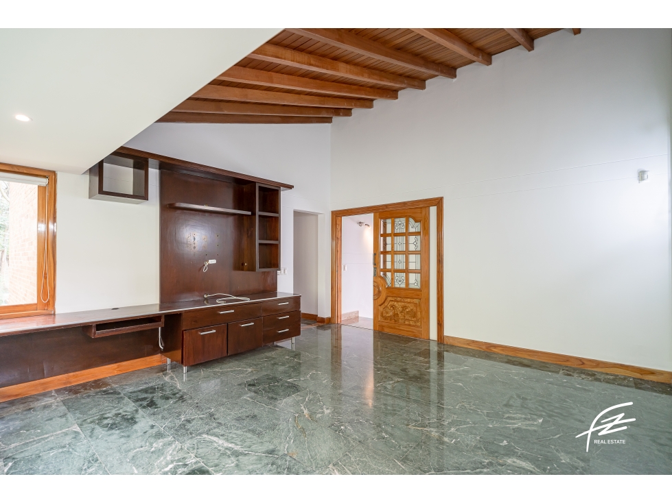 CASA EN VENTA EN LA CALERA, POBLADO MEDELLÍN — foto 5