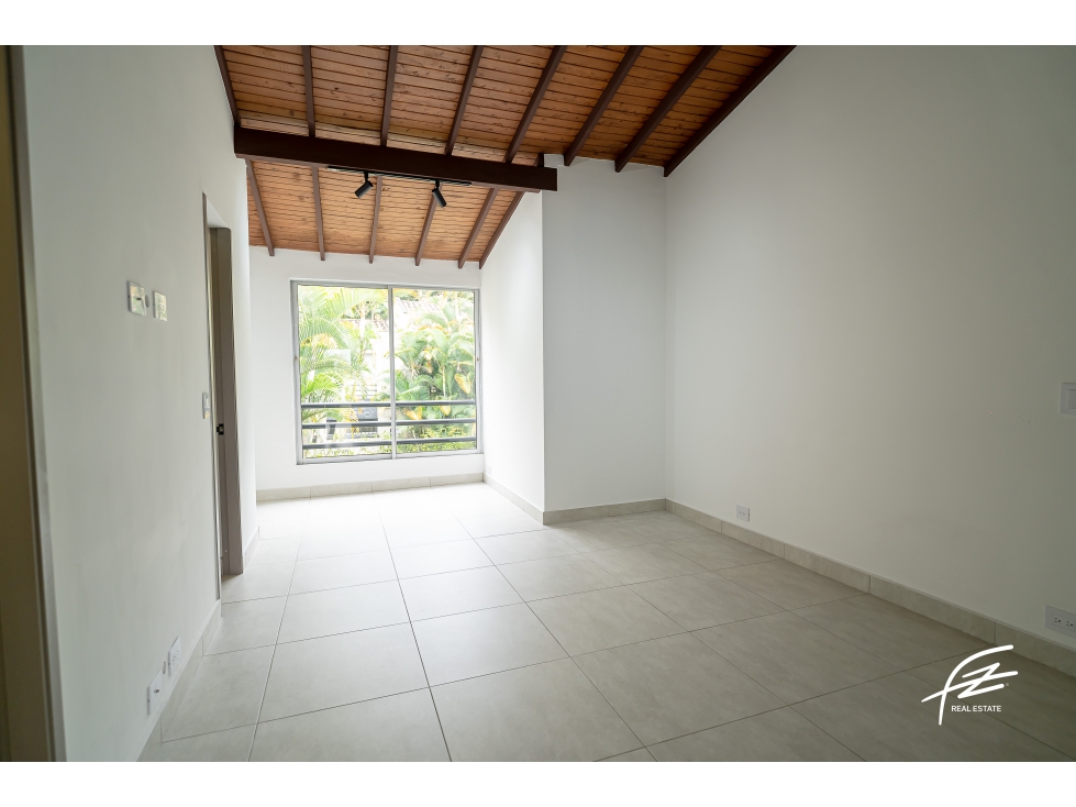 CASA EN VENTA EN EL POLADO, MEDELLIN ANTIOQUIA — foto 5