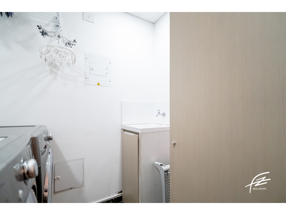 APARTAMENTO EN VENTA EN EL POBLADO, MEDELLIN — foto 4